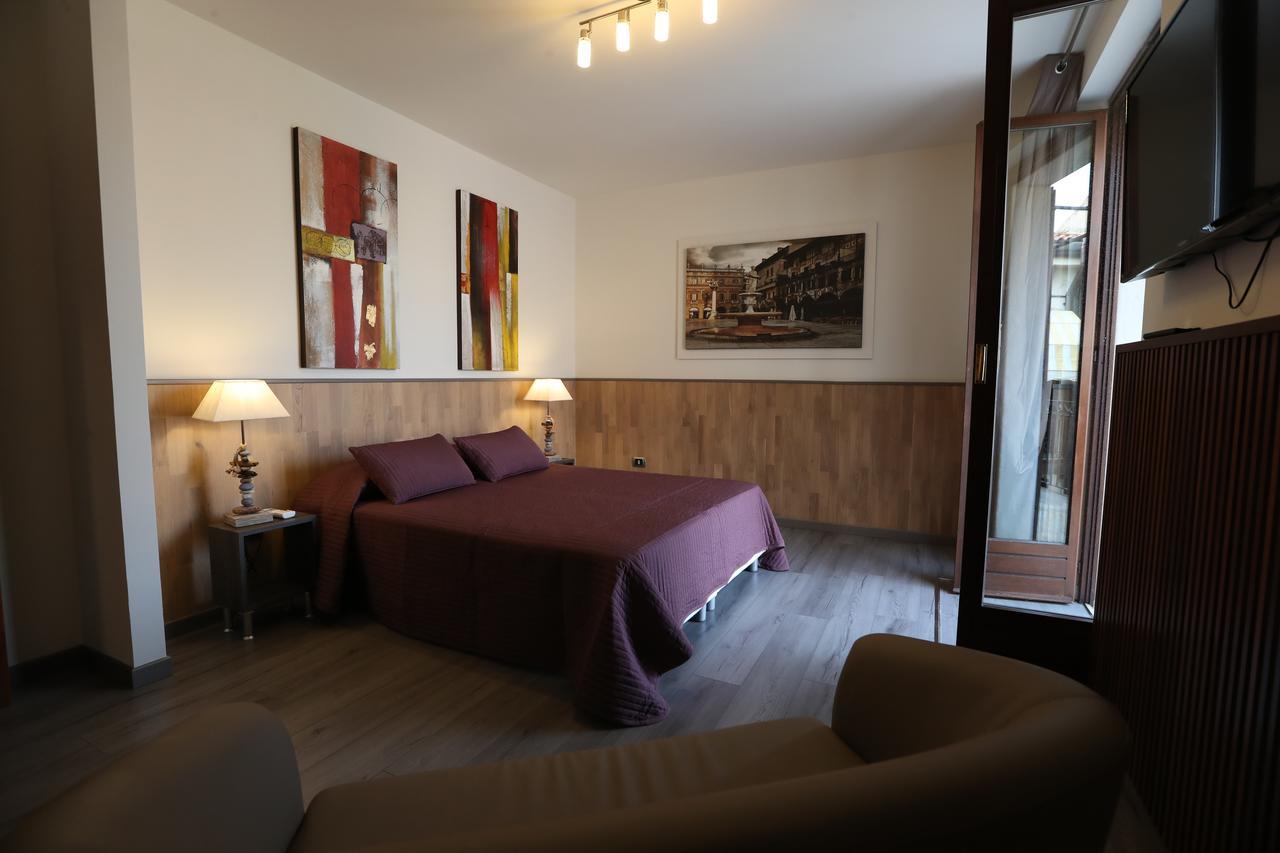 Palazzo Cinque Greenview Verona Bagian luar foto